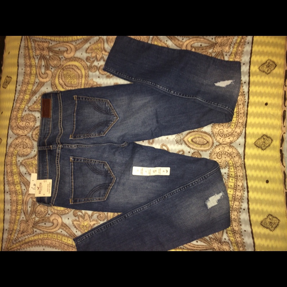 Jeans - Picture 2 of 3